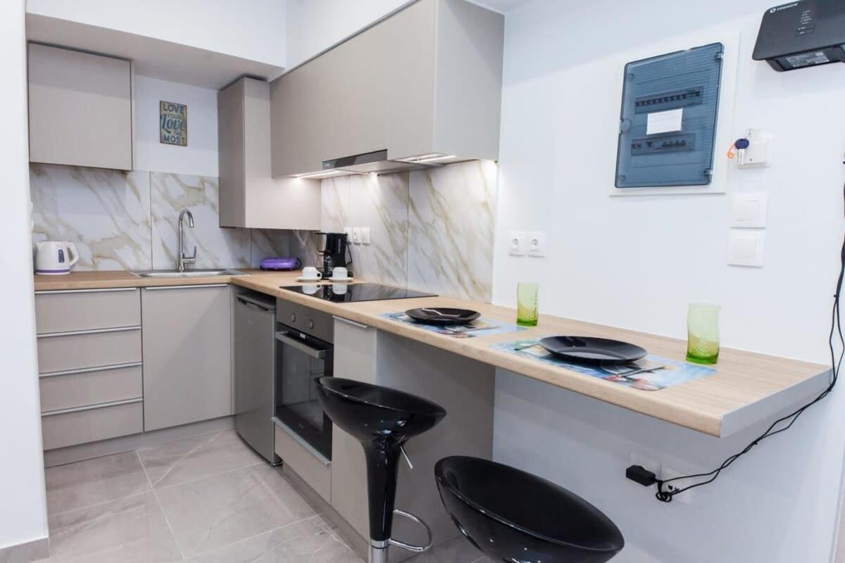Brand New Urban Getaway Next To Megaro Mousikis Διαμέρισμα Αθήνα Εξωτερικό φωτογραφία